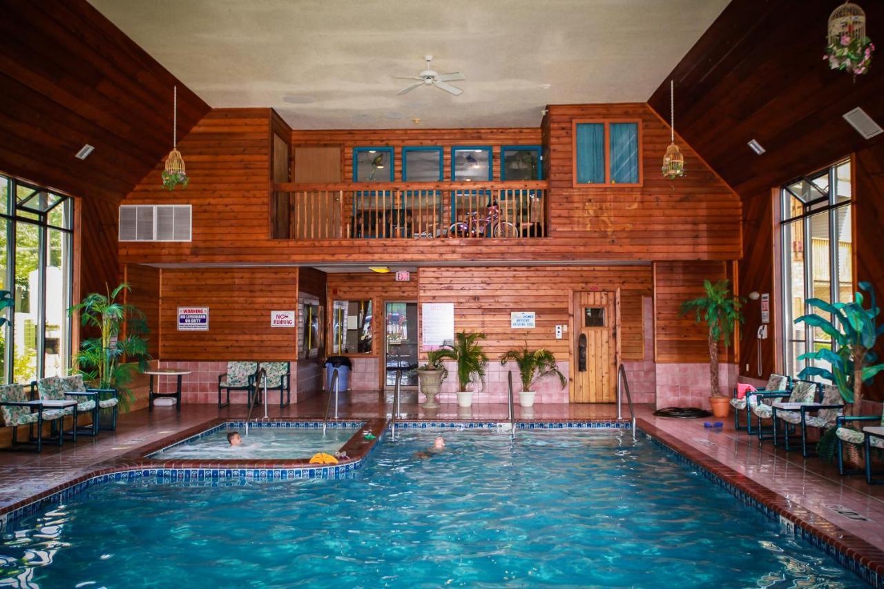 ויסקונסין דלס Aloha Beach Resort מראה חיצוני תמונה