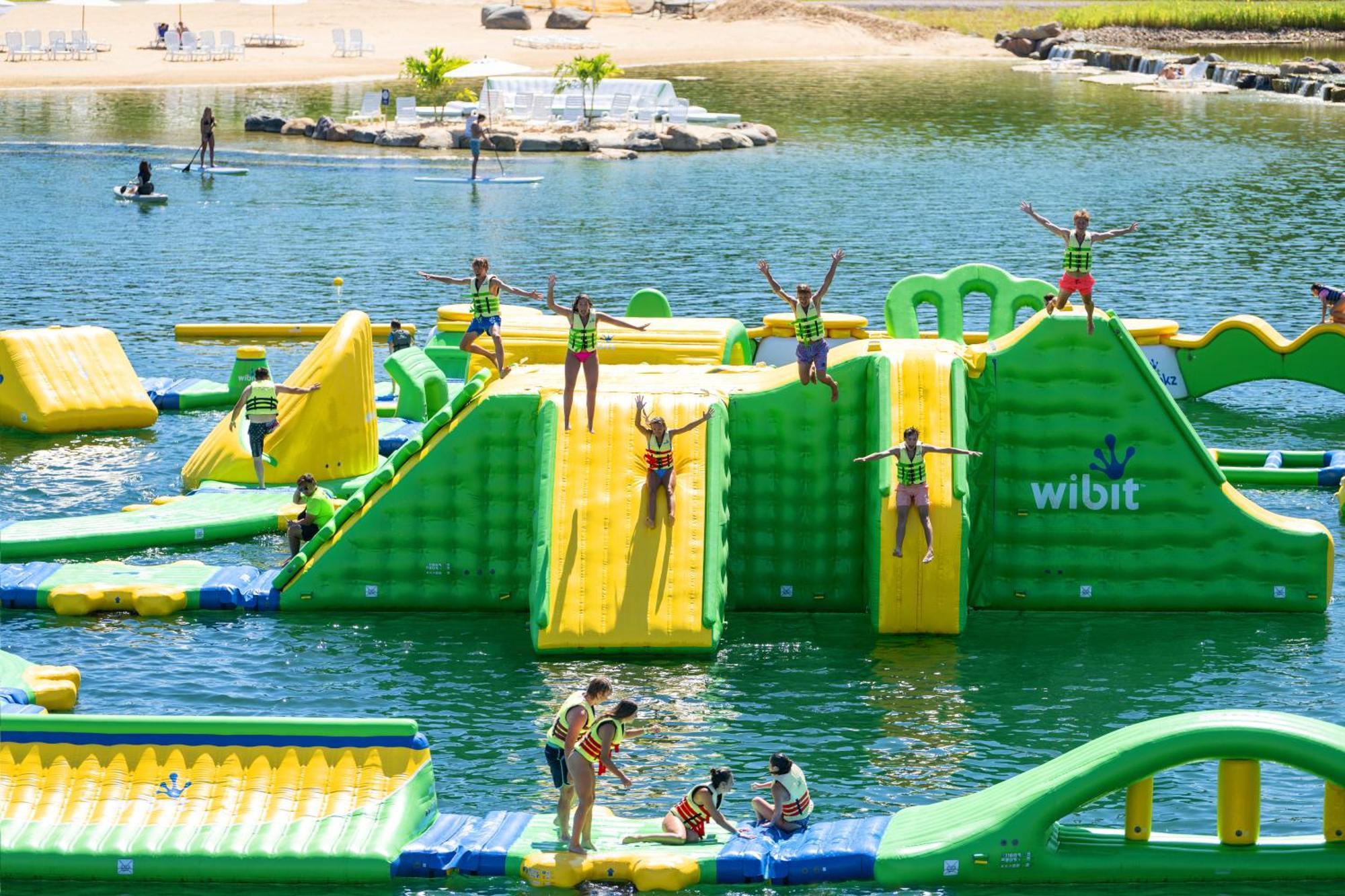 ויסקונסין דלס Aloha Beach Resort מראה חיצוני תמונה